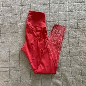 ZYIA Merlot Light n Luxe Pocket Reflective Leggings